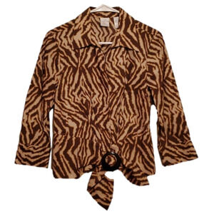 NWOT Emma James Women's Sz PM Crop Top Buckle & Tie Animal Print